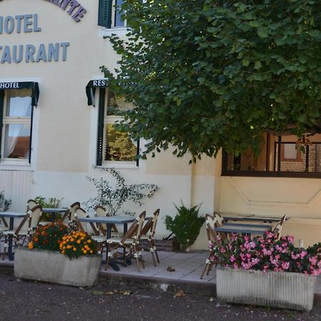 Logis Au Puits Enchante Saint-Martin-en-Bresse Exteriér fotografie